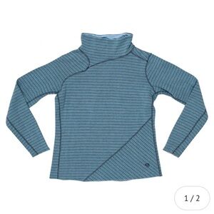 Mountain Hardwear Blue Striped Serrano Sweater Mockneck Women’s S Outdoors Wool